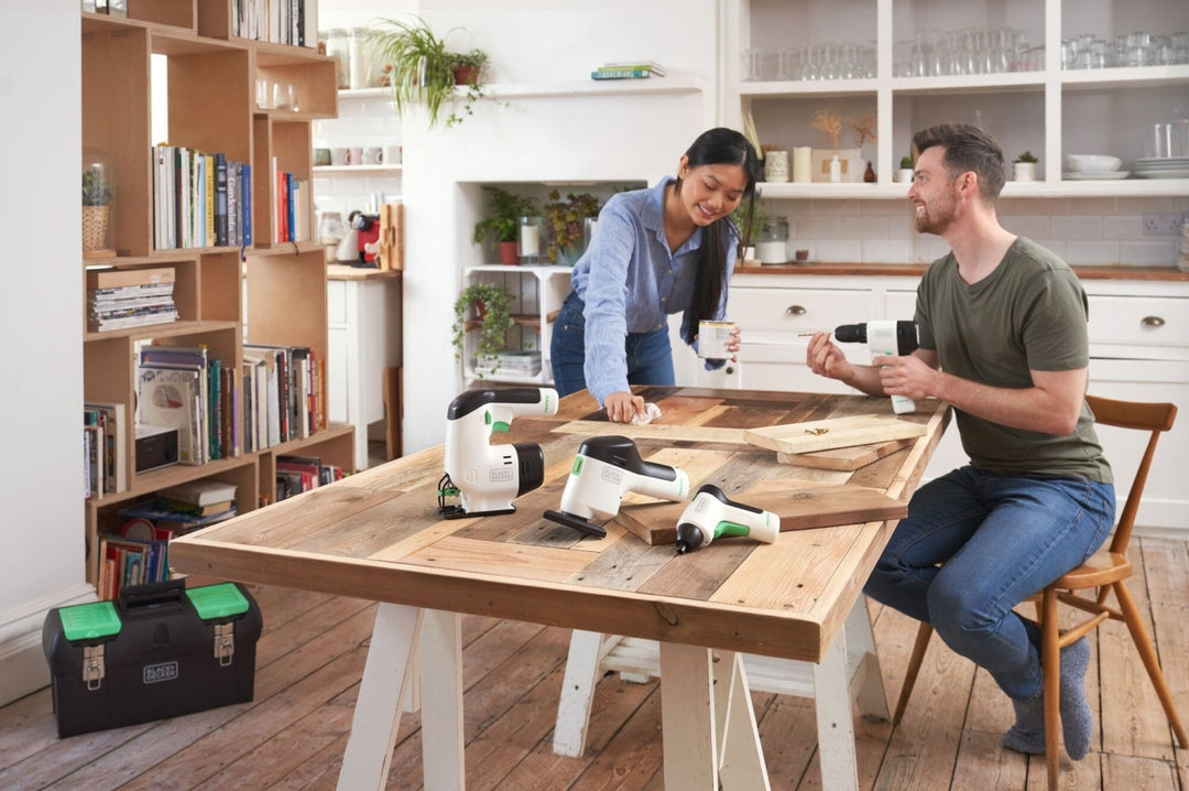 B&D Black+Decker Cordless Screwdriver Reviva 3.6V Li-ion 1.5Ah REVSD4C