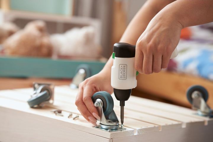 B&D Black+Decker Cordless Screwdriver Reviva 3.6V Li-ion 1.5Ah REVSD4C