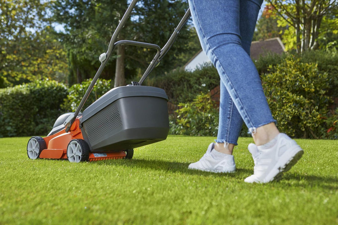 Flymo EasiStore 300RLi 40V Cordless Rotary Mower